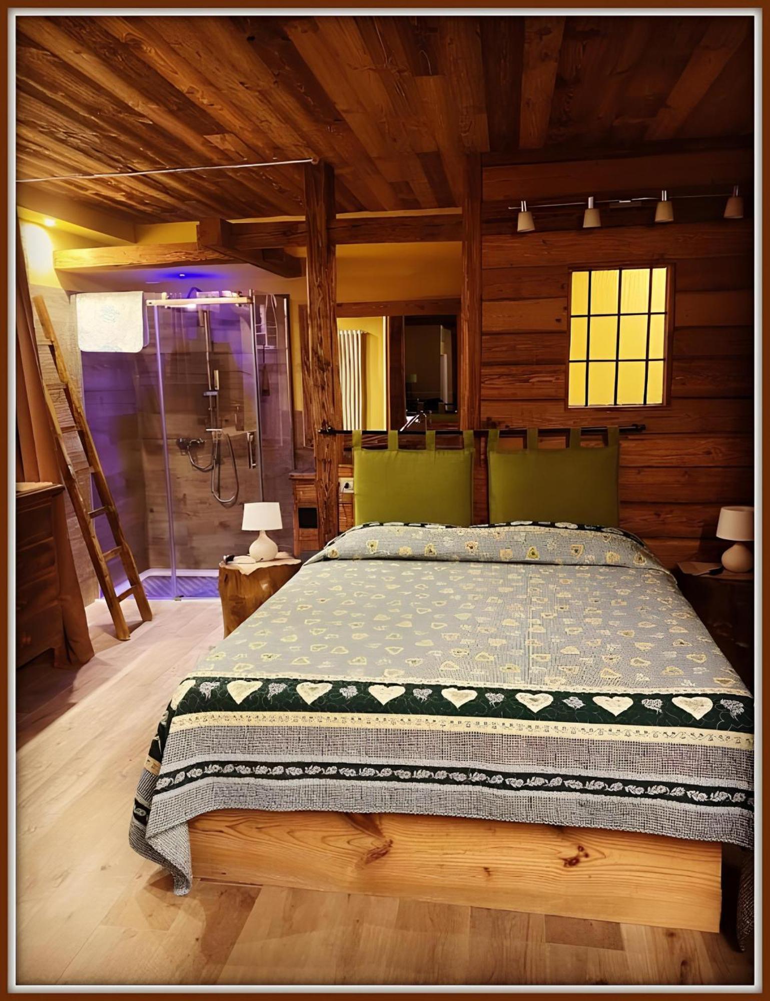 Chalet Con Jacuzzi Vista Montagne Аоста Номер фото